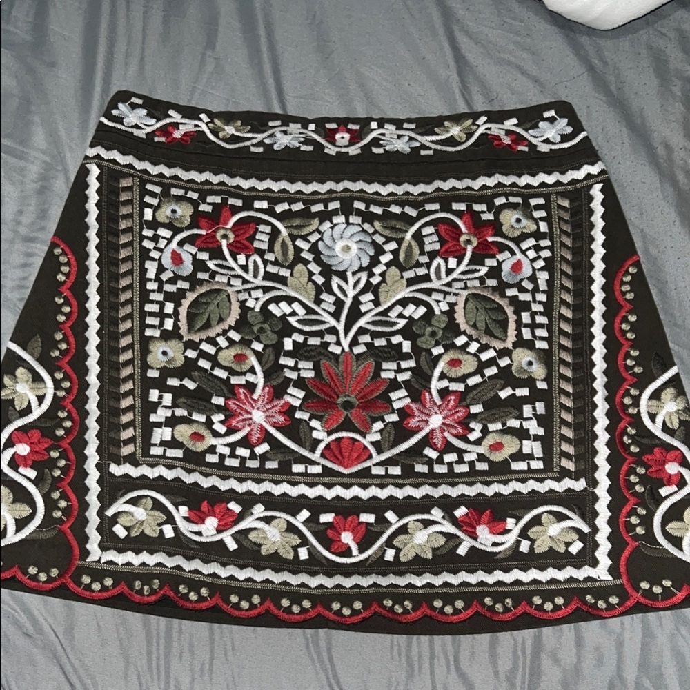Elizabeth and James Embroidered Mini Skirt - Army Green, Red, White